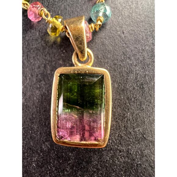 Vintage 14k & 18k gold watermelon tourmaline pendant necklace - Picture 2 of 16